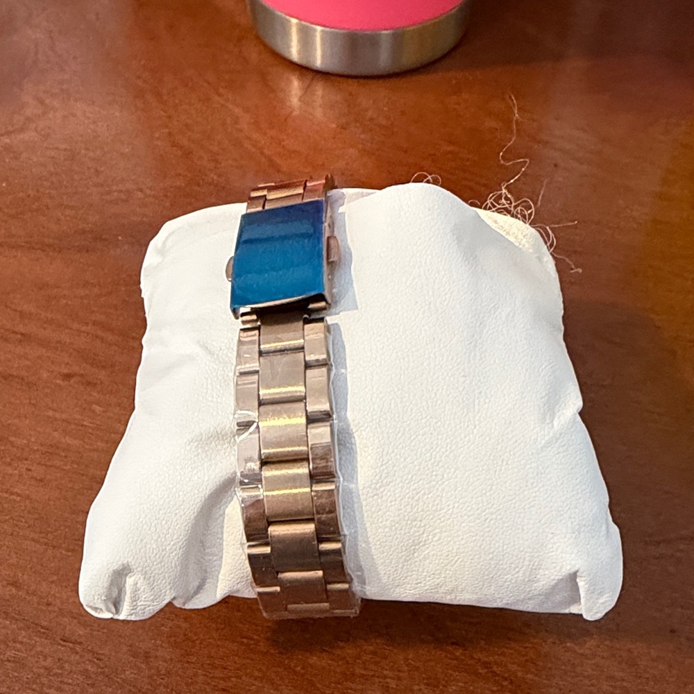Invicta Rose Gold Watch with Blue Dial - Picture 2 of 4